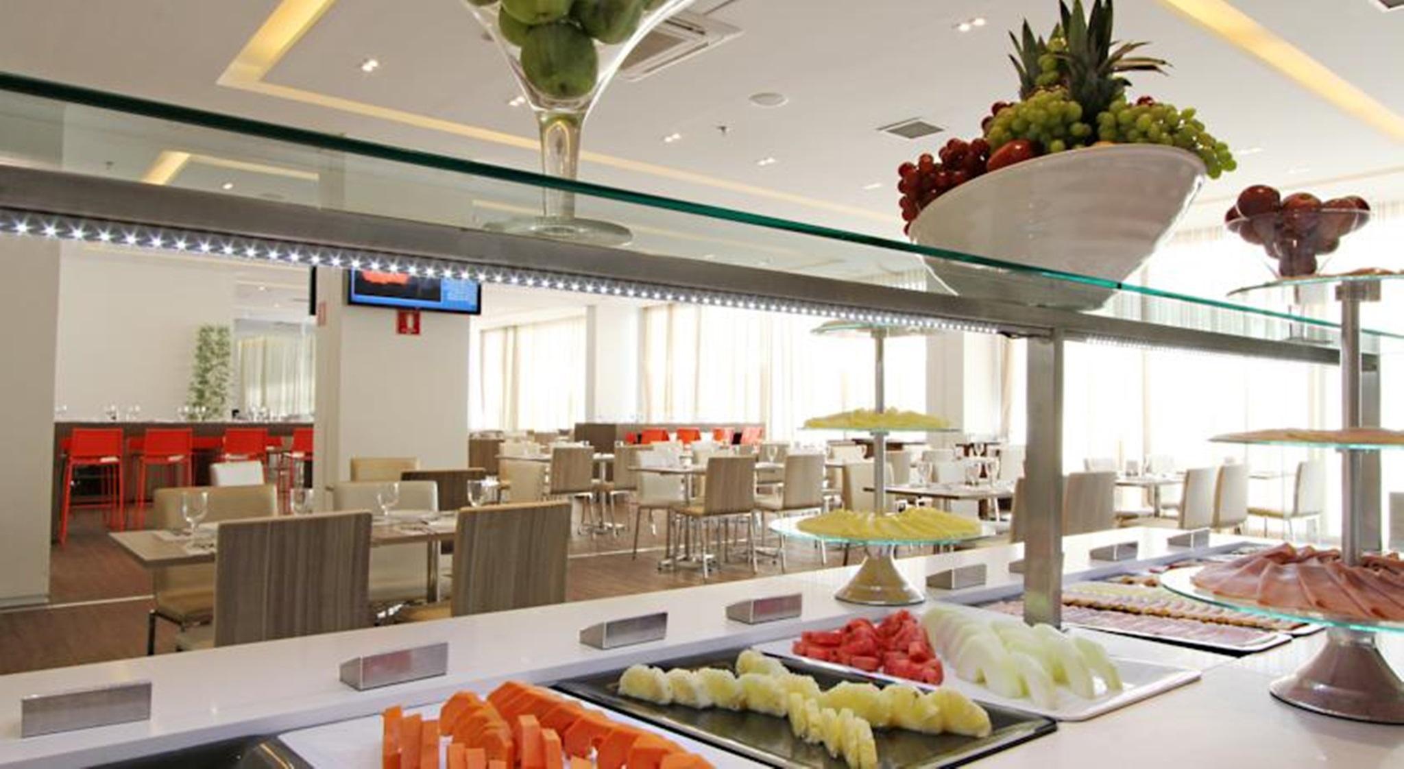 Отель Ibis Styles Brasilia Aeroporto Экстерьер фото