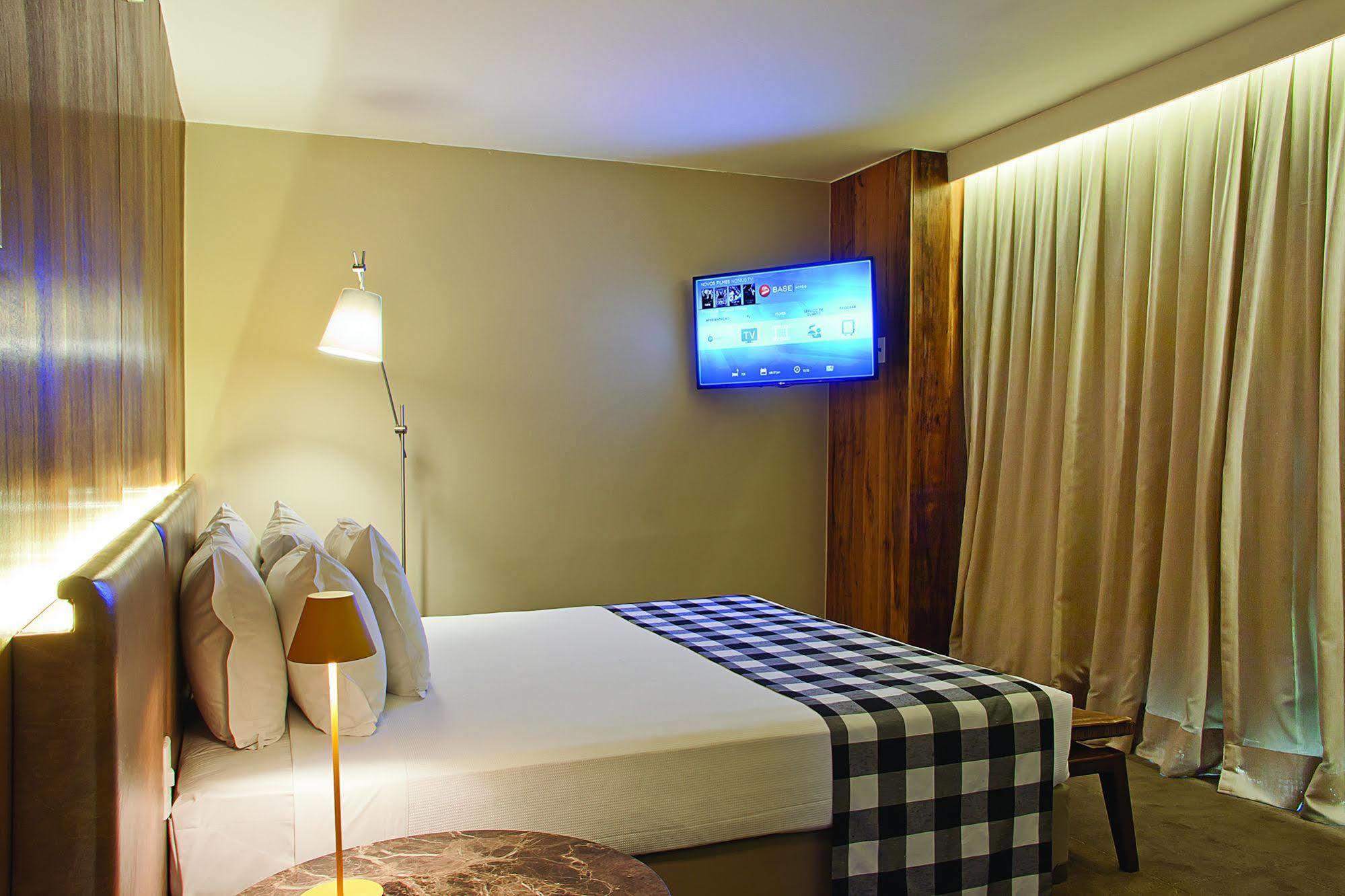 Отель Ibis Styles Brasilia Aeroporto Экстерьер фото